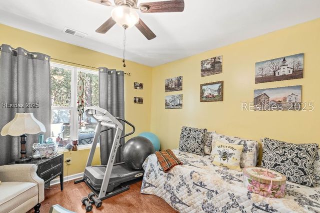 23 Oleander Dr, Beaufort, SC 29907