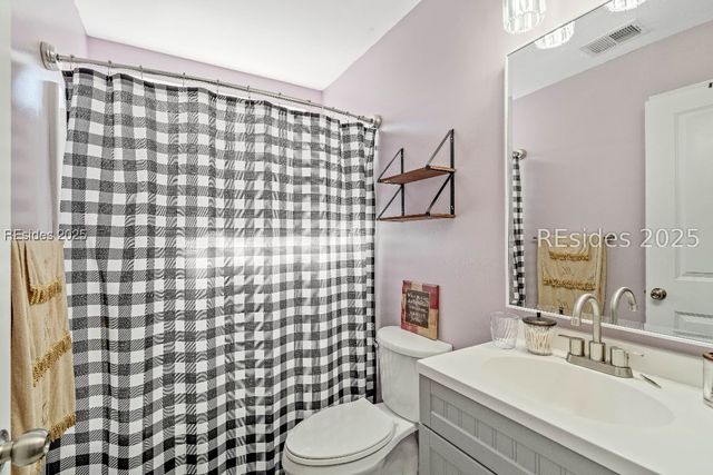 23 Oleander Dr, Beaufort, SC 29907