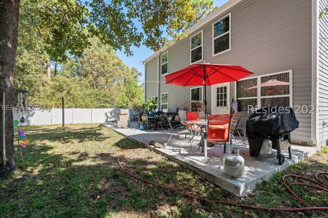 23 Oleander Dr, Beaufort, SC 29907