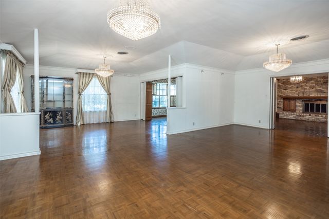 1010 Aspen Road, Gainesville, TX 76240