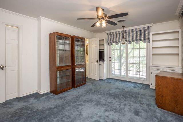 1010 Aspen Road, Gainesville, TX 76240