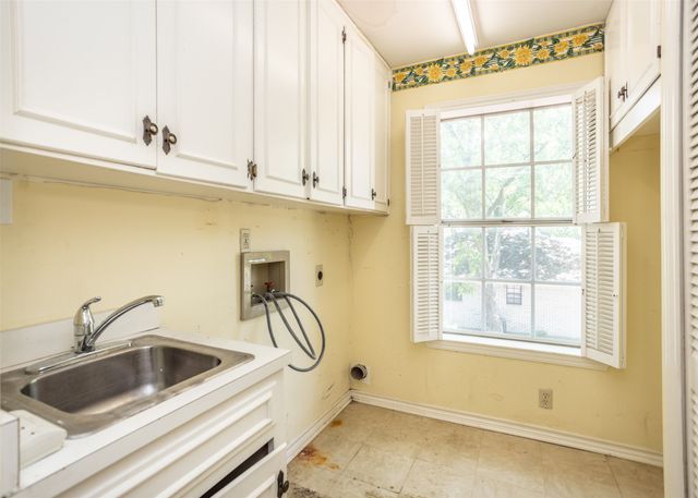 1010 Aspen Road, Gainesville, TX 76240