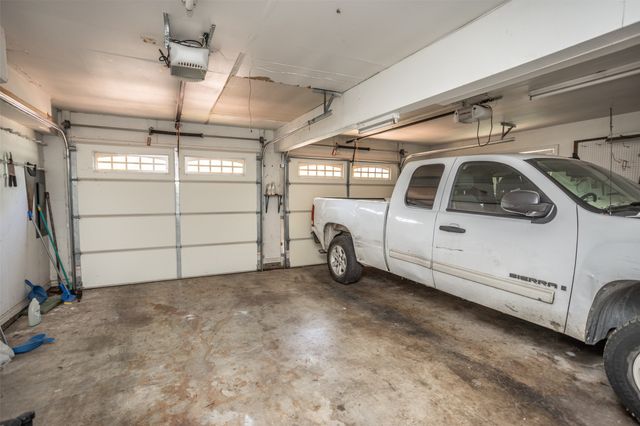 1010 Aspen Road, Gainesville, TX 76240