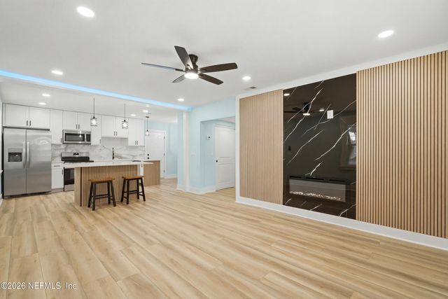 4713 ROYAL Avenue, Jacksonville, FL 32205