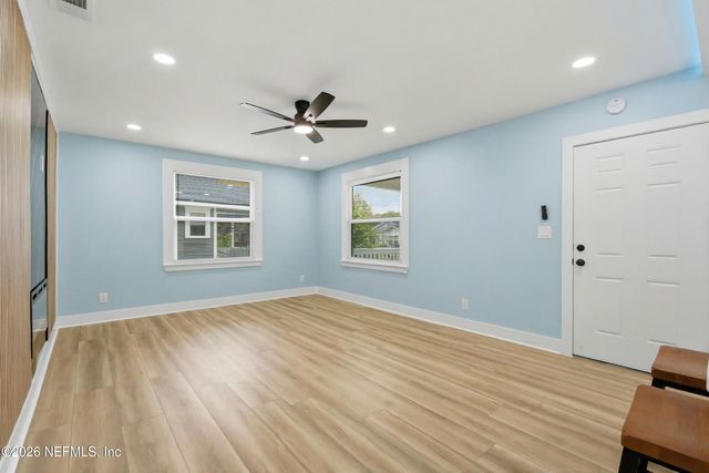 4713 ROYAL Avenue, Jacksonville, FL 32205