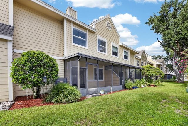 1214 BIG PINE DRIVE, Valrico, FL 33596