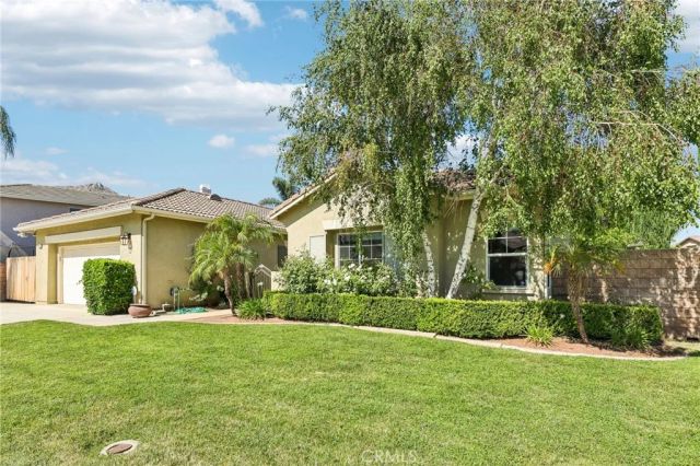 1239 Cragstone Drive, Hemet, CA 92545