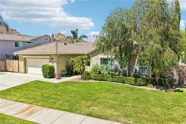 1239 Cragstone Drive, Hemet, CA 92545