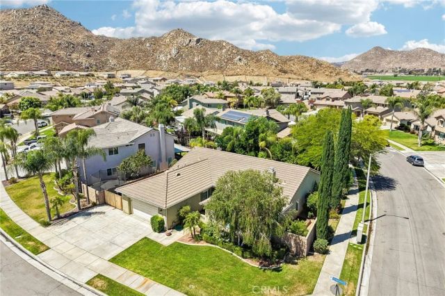 1239 Cragstone Drive, Hemet, CA 92545