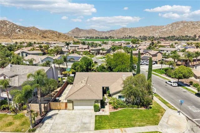 1239 Cragstone Drive, Hemet, CA 92545