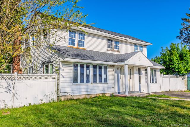 147 Branch Avenue, Central Islip, NY 11722