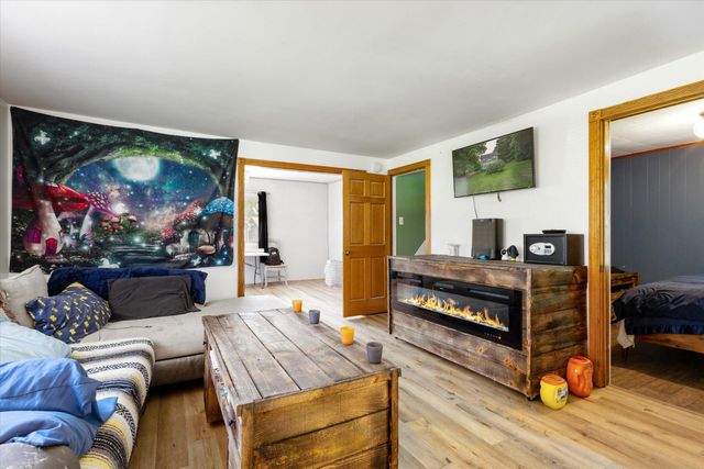 842 10th Street, Gun Plain Twp, MI 49080