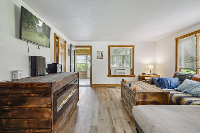 842 10th Street, Gun Plain Twp, MI 49080