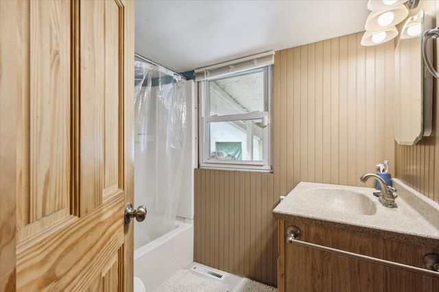 842 10th Street, Gun Plain Twp, MI 49080