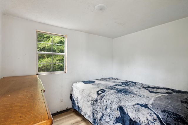 842 10th Street, Gun Plain Twp, MI 49080