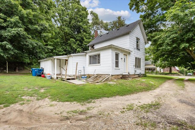 842 10th Street, Gun Plain Twp, MI 49080