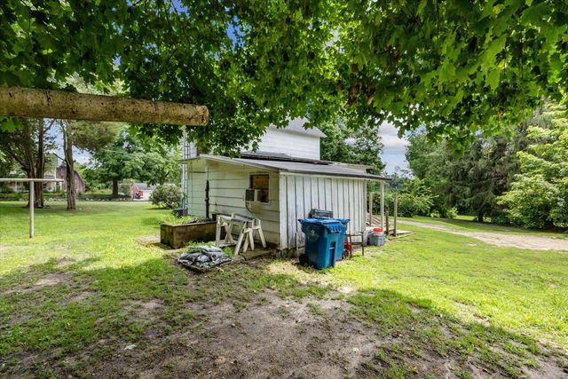 842 10th Street, Gun Plain Twp, MI 49080