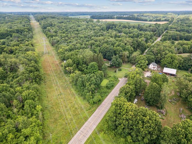 842 10th Street, Gun Plain Twp, MI 49080