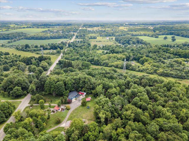 842 10th Street, Gun Plain Twp, MI 49080