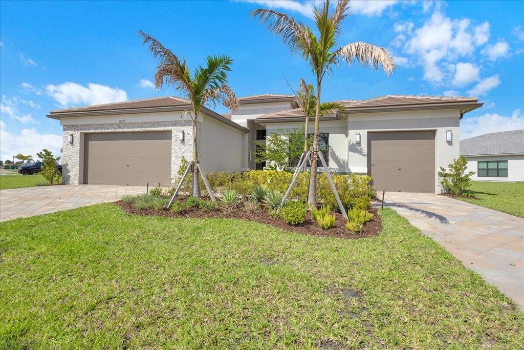 12227 SW Twin Springs Drive, Port St. Lucie, Port St Lucie, FL 34987