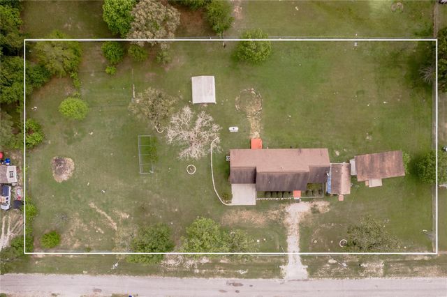 72 Oak Hill Drive, Huntsville, TX 77320