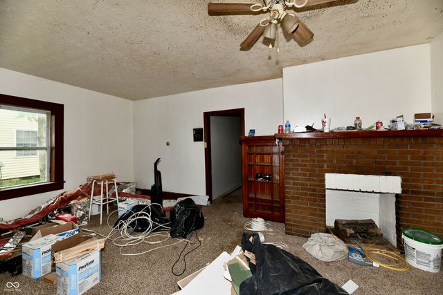 528 South Street, Noblesville, IN 46060