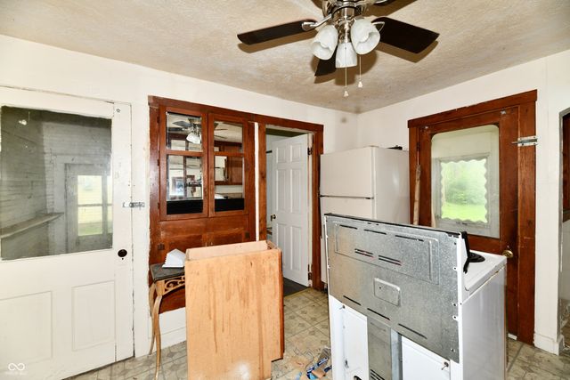 528 South Street, Noblesville, IN 46060