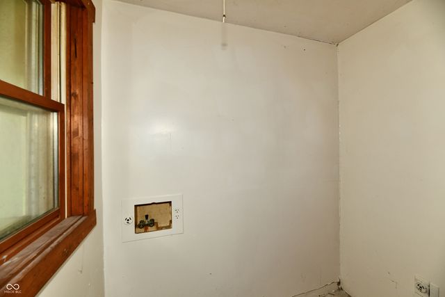 528 South Street, Noblesville, IN 46060