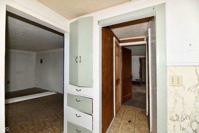 528 South Street, Noblesville, IN 46060