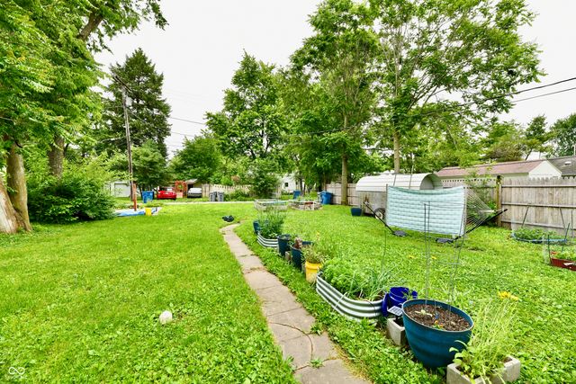 528 South Street, Noblesville, IN 46060