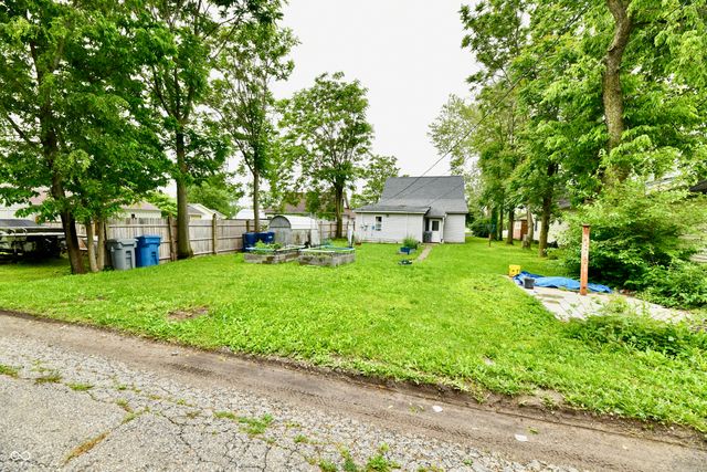 528 South Street, Noblesville, IN 46060