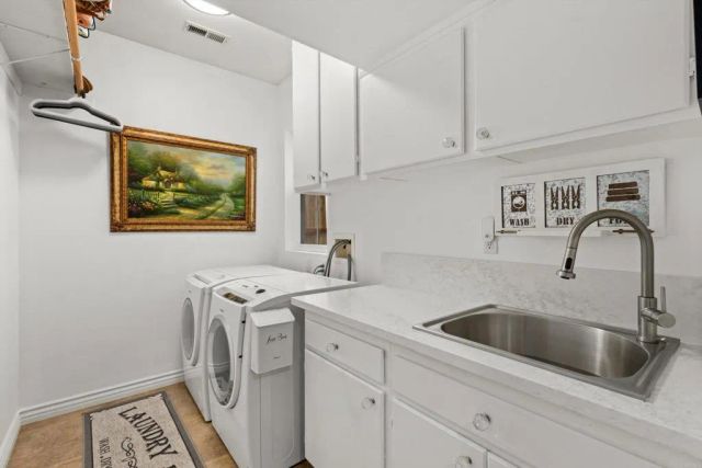 2285 Hillyer Street, Carlsbad, CA 92008