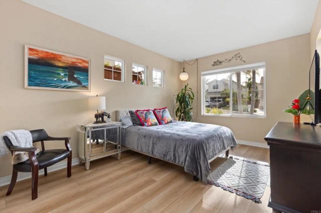 2285 Hillyer Street, Carlsbad, CA 92008
