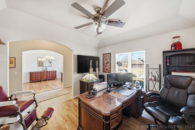 4777 S 202nd East Avenue, Broken Arrow, OK 74014