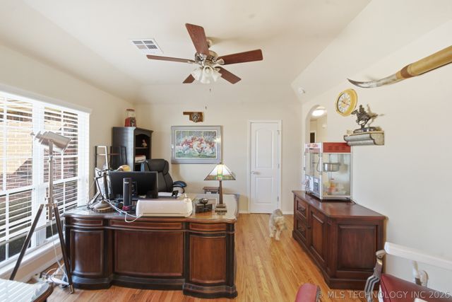 4777 S 202nd East Avenue, Broken Arrow, OK 74014