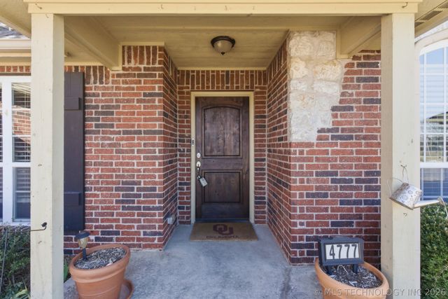 4777 S 202nd East Avenue, Broken Arrow, OK 74014