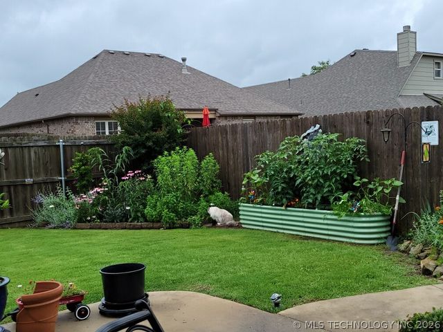 4777 S 202nd East Avenue, Broken Arrow, OK 74014