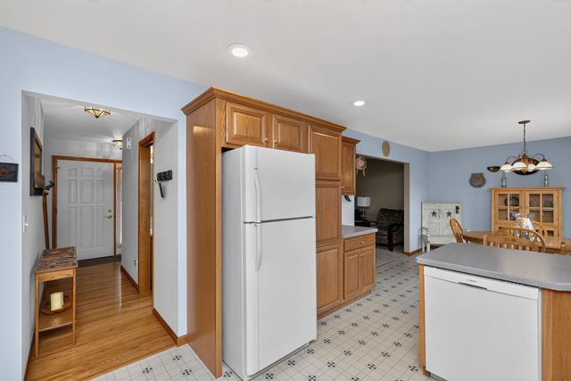 18865 Fillmore Drive, Goshen, IN 46528