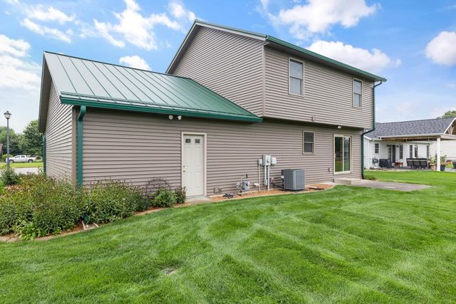 18865 Fillmore Drive, Goshen, IN 46528