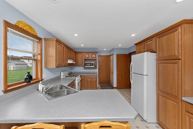18865 Fillmore Drive, Goshen, IN 46528