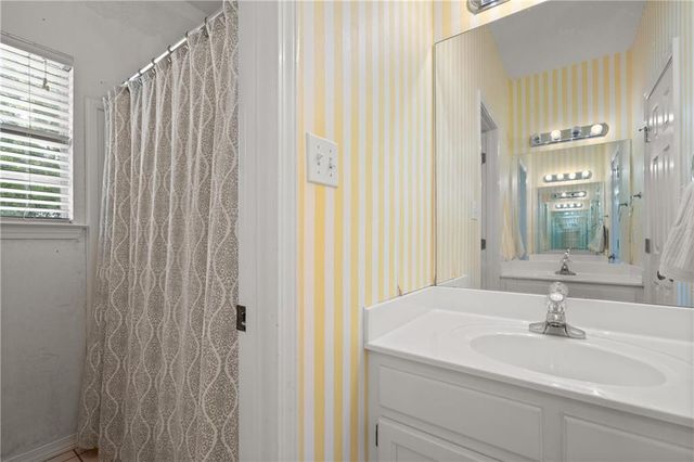 7713 Bedford Court, Mobile, AL 36695