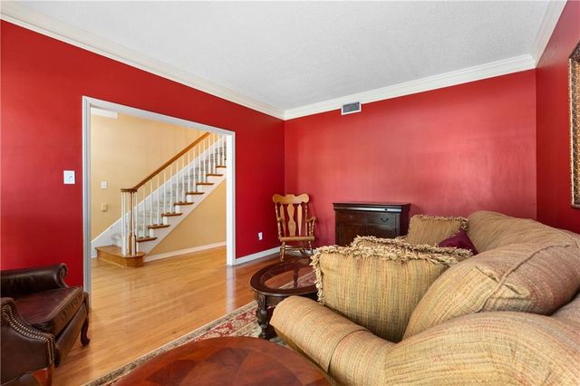 7713 Bedford Court, Mobile, AL 36695