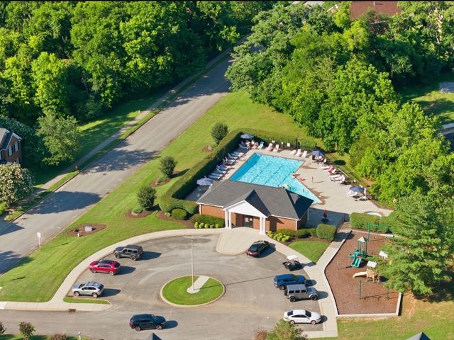 1144 Banbury Ln, Brentwood, TN 37027