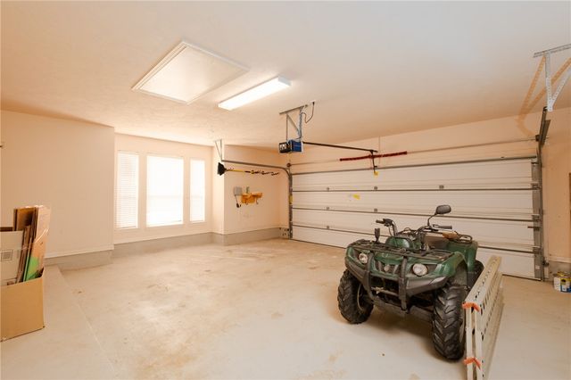 4017 Austins Estates Drive, Bryan, TX 77808