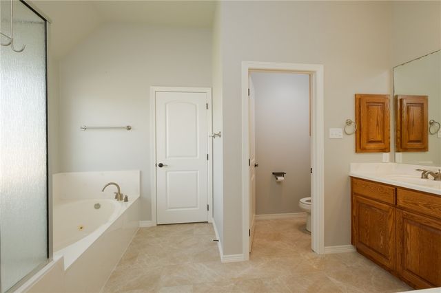 4017 Austins Estates Drive, Bryan, TX 77808