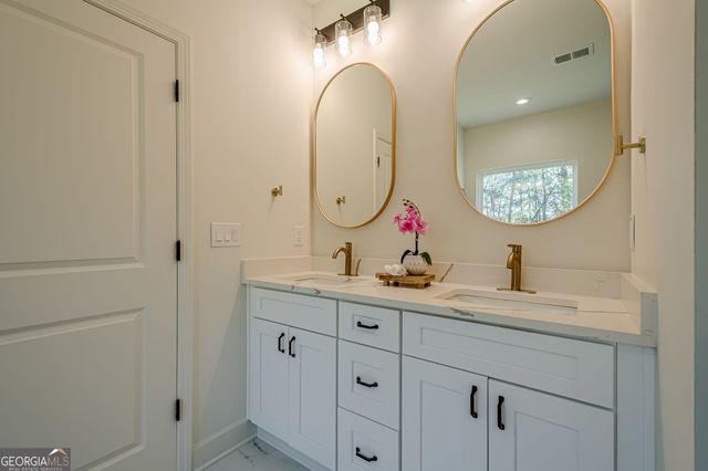 5249 Moon Road, Powder Springs, GA 30127