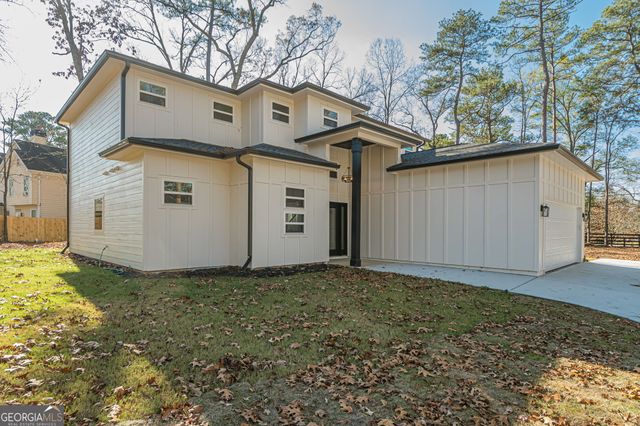 5249 Moon Road, Powder Springs, GA 30127