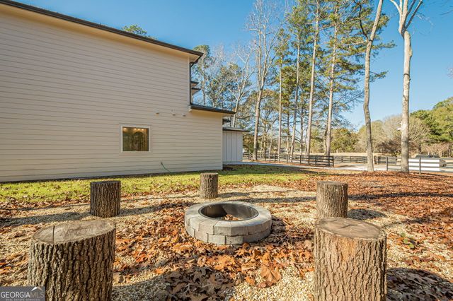 5249 Moon Road, Powder Springs, GA 30127