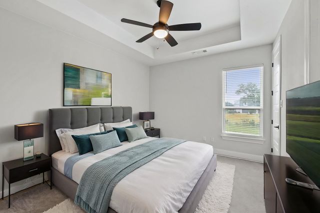 225 Spicewood Trails DR, Spicewood, TX 78669