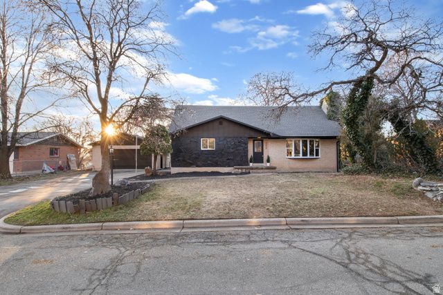 399 S STIRLING DR, Fruit Heights, UT 84037